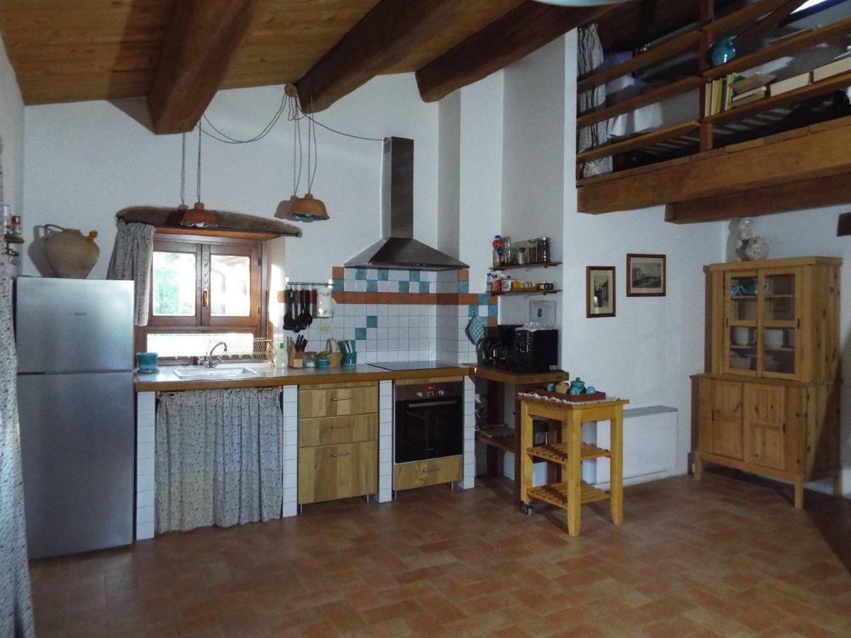 Agriturismo Frallarenza フィクッレ エクステリア 写真